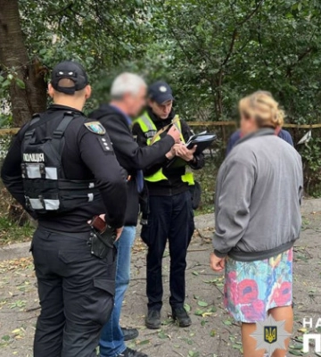 У поліції Києва показали наслідки нічної ворожої атаки дронами, фото