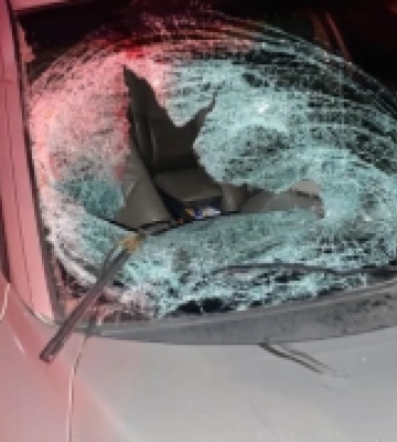 В Одеському районі автомобіль збив на смерть чоловіка, який йшов по проїжджій частині дороги