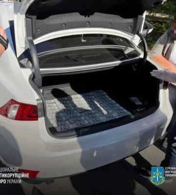 Суд арештував заступницю прокурора Запорізької області у справі про хабарі - застава 8 мільйонів