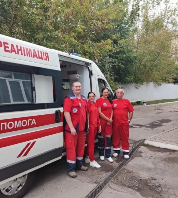 У Рівному медики швидкої врятували чоловіка, який знепритомнів