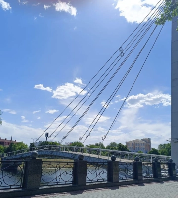 З 1 жовтня закриють для ремонту міст у сквері «Стрілка»