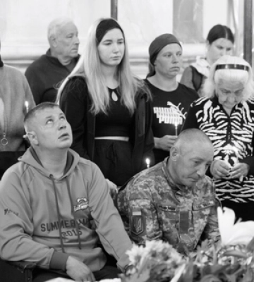 У Луцьку провели в останню дорогу військовослужбовця Сергія Вакулика 