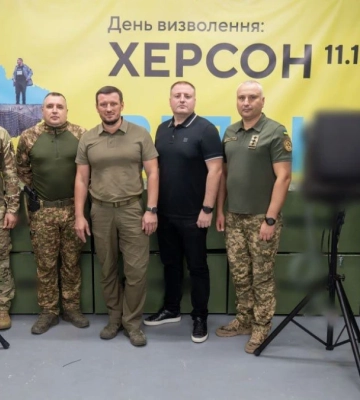 Морпіхам на Херсонщині передали 100 FPV–дронів 