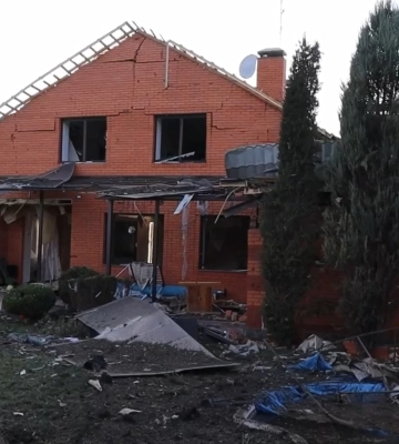 ФАБ-250 росіяни вдарили по Київському району Харкова – прокуратура (відео)