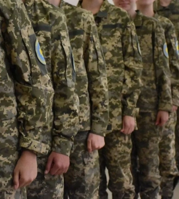В Україні планують створити мережу військових ліцеїв у кожній області