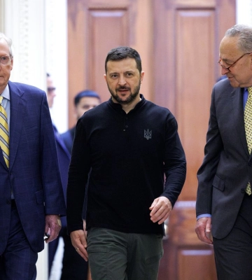 Зеленський прибув до Капітолію, де зустрінеться з американськими законодавцями