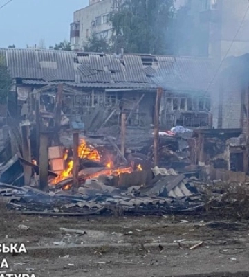 Росіяни обстріляли Купʼянськ-Вузловий, поранений літній чоловік