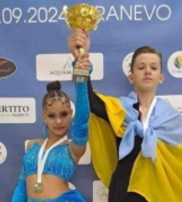 Юні танцюристи з Волині привезли нагороди з фестивалю у Болгарії