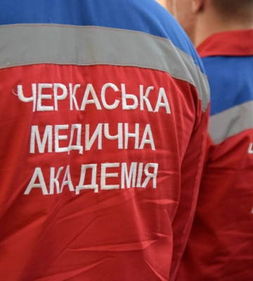 У Черкасах навчатимуть техніків, які замінять водіїв швидкої