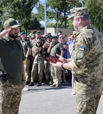 Батир звільнився з війська і повернувся в Черкаську міську раду