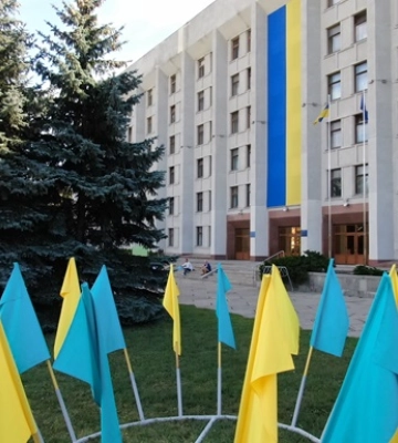 В Полтавской ОВА мужчина облил себя бензином и поджег