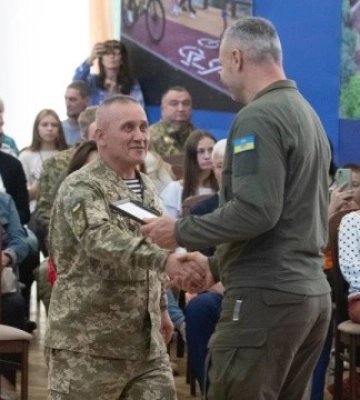 У Києві учасники бойових дій і родини загиблих воїнів отримали 67 сертифікатів на квартири
