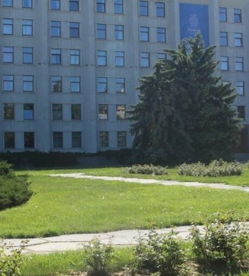 Невідомий облився бензином і підпалив себе у Полтавській ОВА