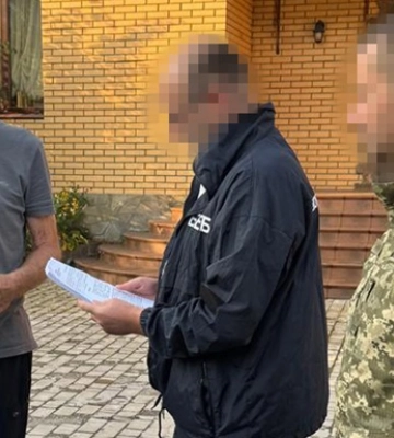 Директор заводу вкрав 36 млн на закупівлі запчастин до літаків ЗСУ