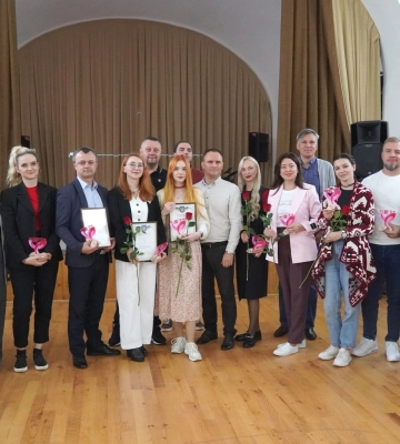 В Ужгороді з нагоди Дня туризму відзначили представників цієї сфери