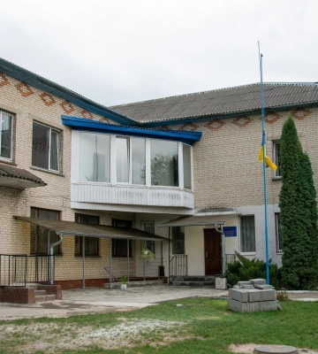 Дитячому притулку на Волині передали авто і гуманітарну допомогу