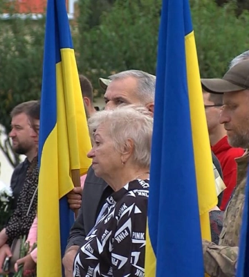 У Рівному попрощалися із військовим, який помер після отриманих внаслідок ДТП травм (ВІДЕО)