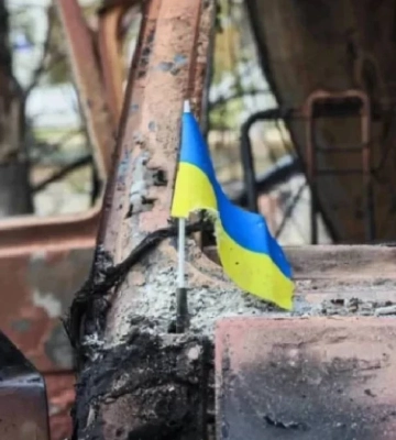 Військові РФ вдарили по Херсону. Травмований чоловік