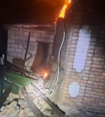 Росіяни ввечері вдарили з артилерії по Марганцю, двоє поранених