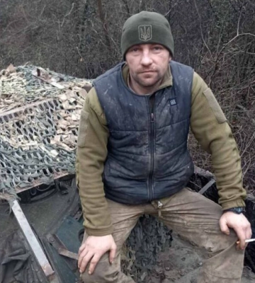 Вивіз із поля бою ранених побратимів і врятував їм життя: воїн з Волині отримав почесну нагороду від Залужного