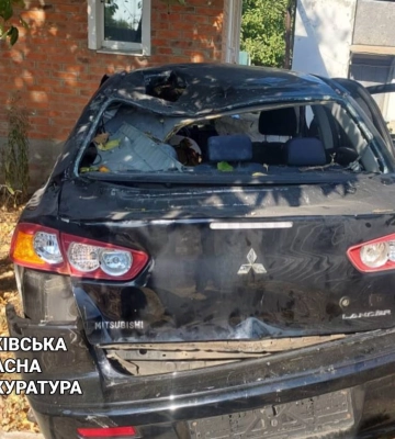 Погибший и трое раненых – россияне ударили дроном по автомобилю на Харьковщине