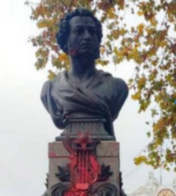 Памятник Пушкину в Одессе демонтируют - ОВА