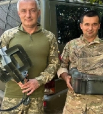 Громада на Волині передала військовим пристрій радіоелектронної боротьби
