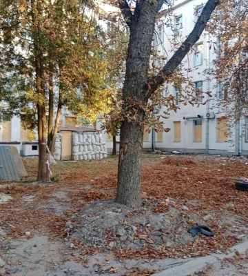 Внаслідок ворожого авіаційного удару по місту Суми кількість жертв зросла до 10