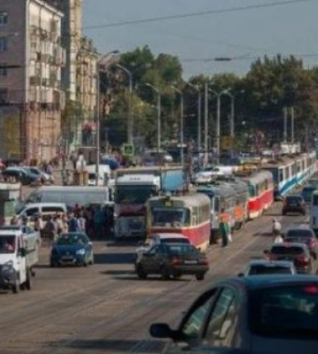 У Дніпрі звузять вулицю Степана Бандери до 2025 року