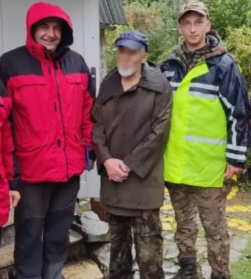 На Прикарпатті чоловік пішов по гриби та зник на майже добу