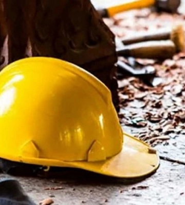 Во Львове на строительстве в первый рабочий день погиб мужчина