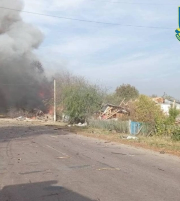 Ворог знову атакував FPV-дронами залізничний вокзал на Сумщині – є поранені