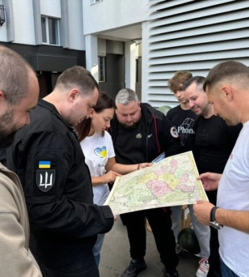 Благодійний фонд «Надія» з партнерами передали для ГУР високотехнологічне військове обладнання Благодійний фонд «Надія» з партнерами передали для ГУР високотехнологічне військове обладнання
