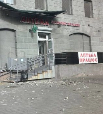 У середмісті Дніпра в багатоповерхівці обвалився балкон