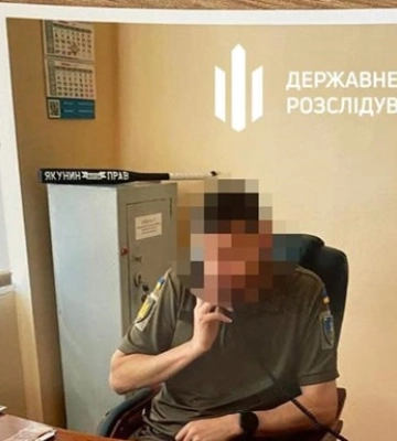 Экс-военкома будут судить за коррупцию и привлечение армейцев к ремонту дома