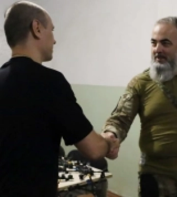Громада Миколаєва передала захисникам чергову партію дронів