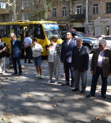 В Одесі відкрили меморіальну дошку на честь відомого вченого