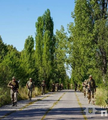 Закарпатські поліцейські проходять військову підготовку