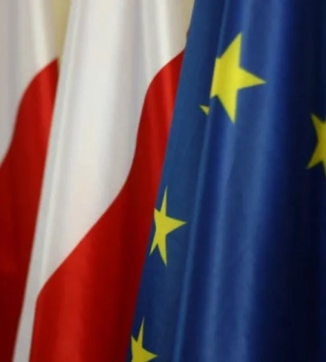 Вступ України до ЄС: у Польщі звернули увагу на верховенство права та нагадали про ексгумацію жертв Волинської трагедії