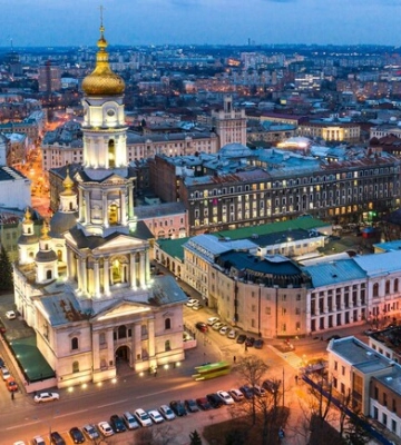 У Харків повернули вуличне освітлення