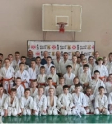 У Первомайську відбулись навчально-тренувальні збори з кіокушин карате
