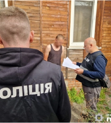 У Чернігові перекритий канал збуту вогнепальної зброї та боєприпасів, З’явилося відео
