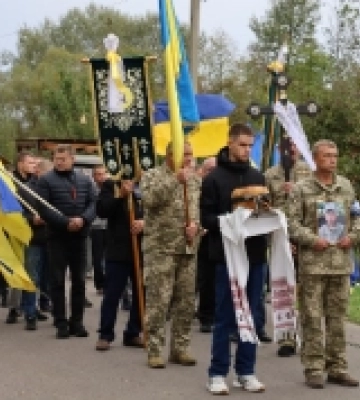 На Рівненщині віддали останню шану трьом Воїнам