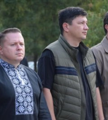 На Миколаївщині вшанували захисників і захисниць України На Миколаївщині вшанували захисників і захисниць України