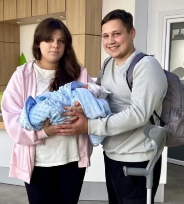 Ветеран, який втратив ногу та перененіс 40 операцій, вперше став батьком: син народився у Львові