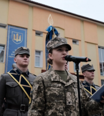 Сьогодні 201 крутянин-вступник склав присягу ліцеїста