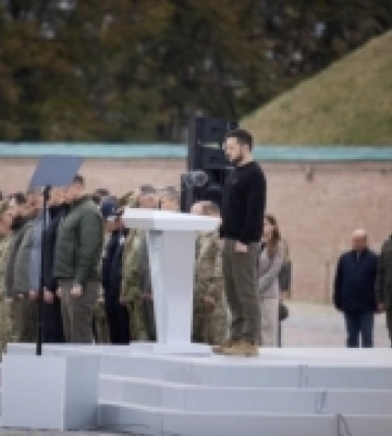 Президент Зеленський нагородив миколаївських морпіхів орденами, одного — посмертно