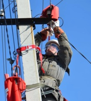 У вересні енергетики повернули світло в домівки 860 тис. родин після ворожих атак – ДТЕК