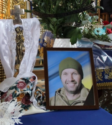 Внаслідок поранень обірвалося життя Захисника з Острозької громади