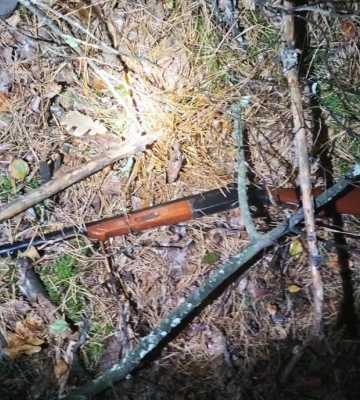 Поліція Житомирщини знайшла чоловіка, який обстріляв автівку, що їхала трасою